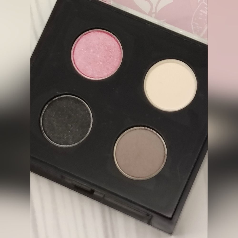 Lancome Quad Eyeshadow Palette  Compact New!